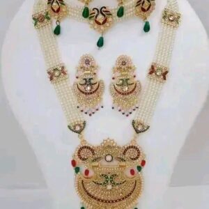 Bridal jewellery set