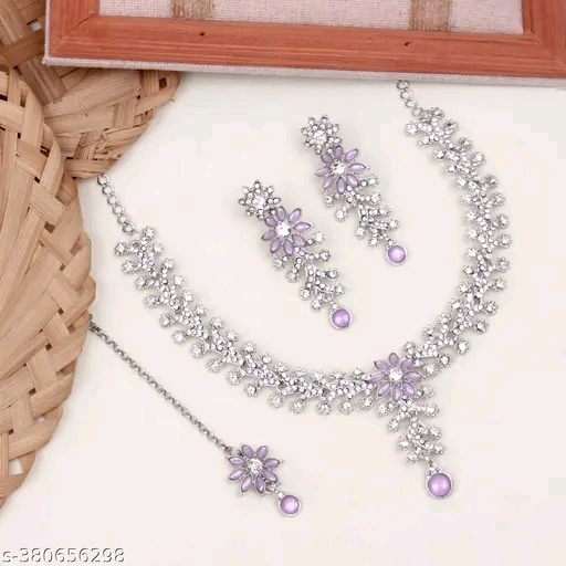 Silver plated necklace