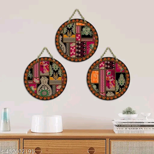 Wooden wall hanging