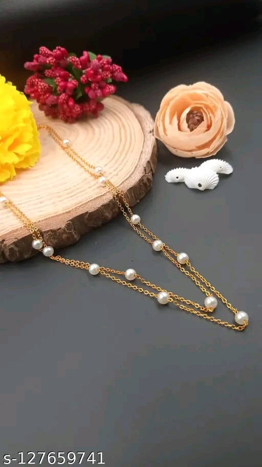 Elegant gold plated chain