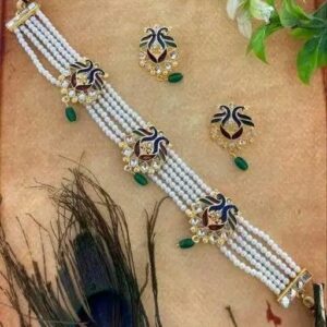 Gold plated choker necklace