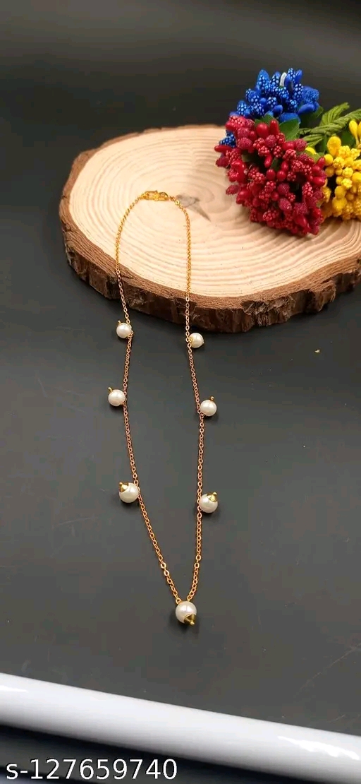 Elegant gold plated chain