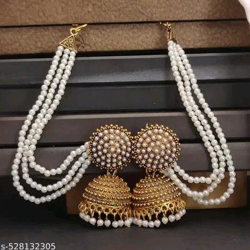 Pearl jhumka