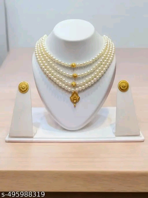 Premium jewellery set