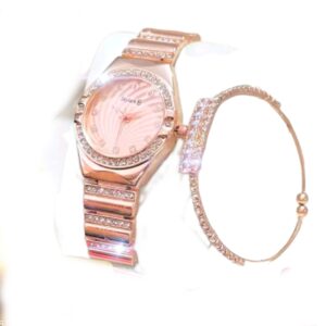 Analog bracelet watch