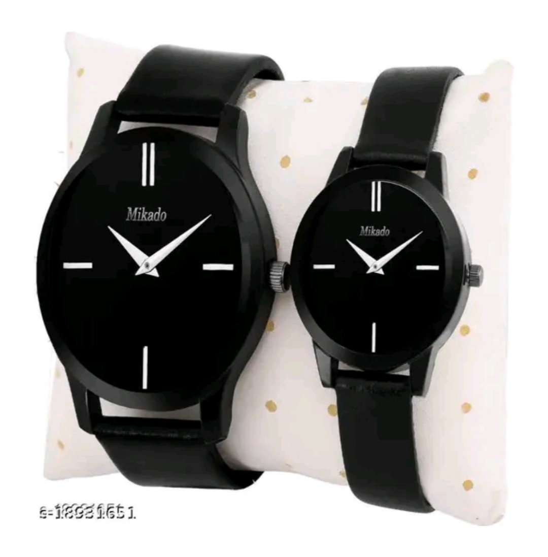 Analog couple watch